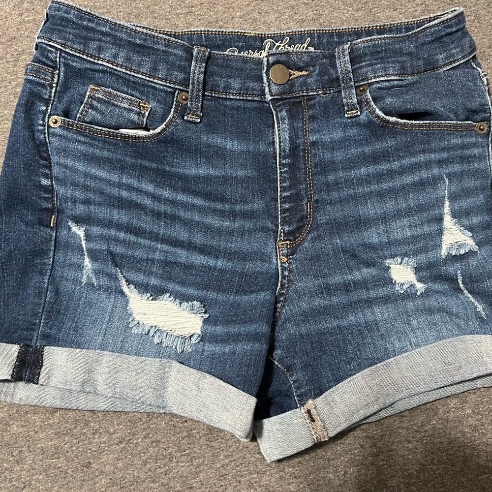 Universal thread women shorts